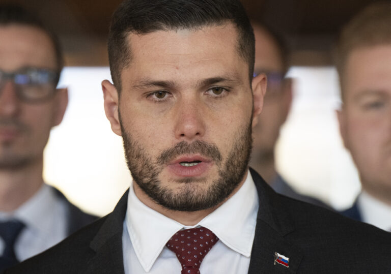 Návrh zákona mení slovenskú obranu: Od žandárov po nové možnosti pre zálohy