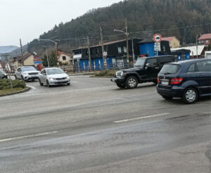 Nebezpečná križovatka v Trenčianskej Teplej podstúpi plastickú operáciu