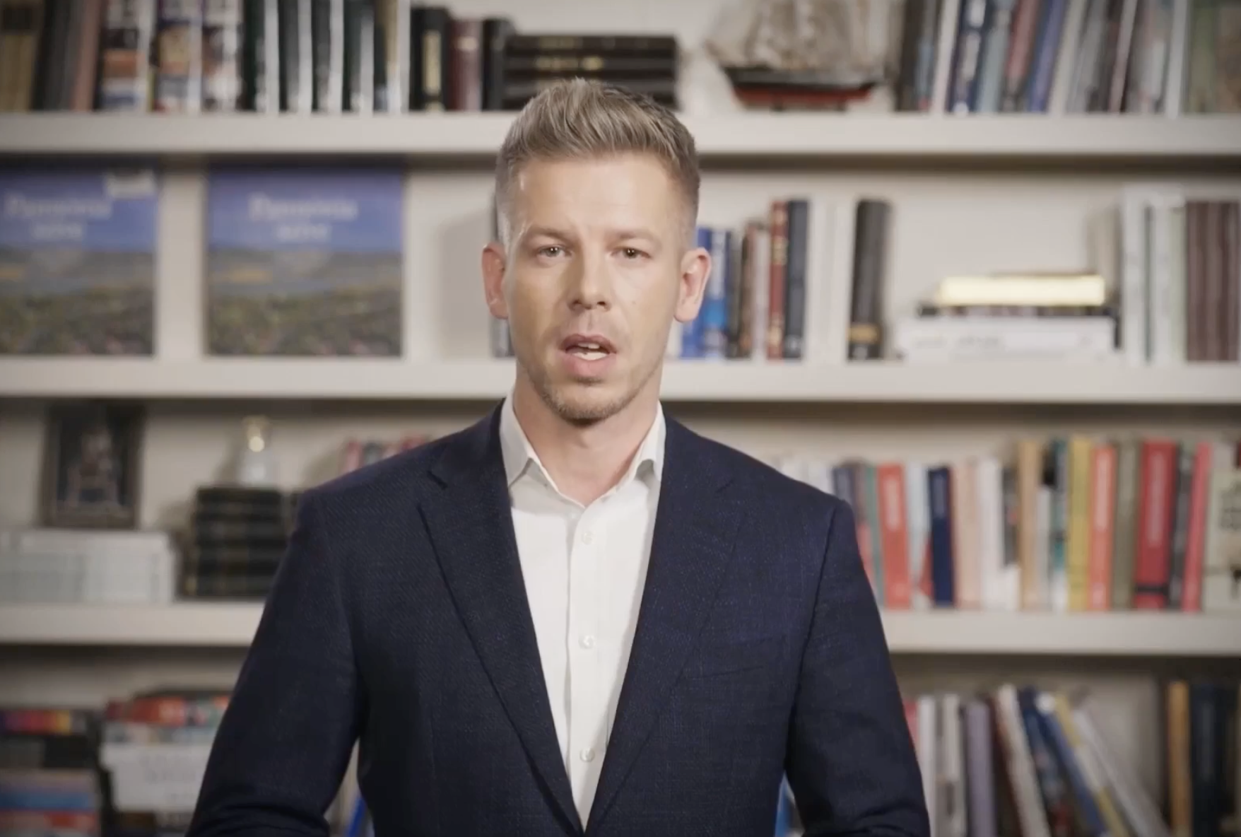 Maďarský opozičný líder vyzval Orbána na predčasné voľby