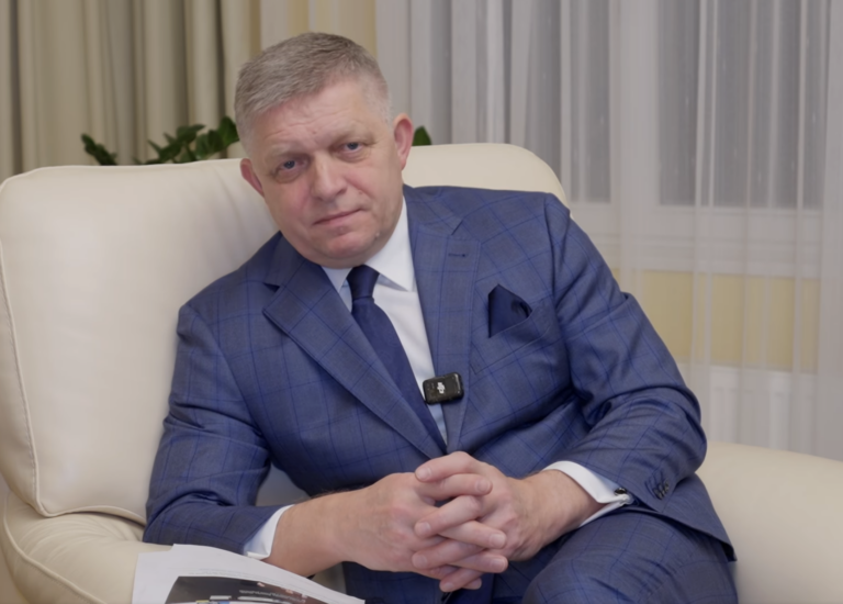 Fico skritizoval Rutteho aj francúzskeho premiéra: Nabudúce dvakrát merajte a rozmýšľajte