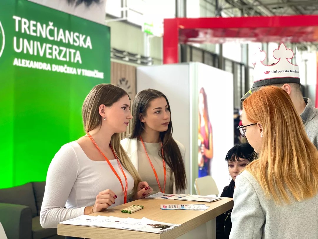 Trenčianska univerzita