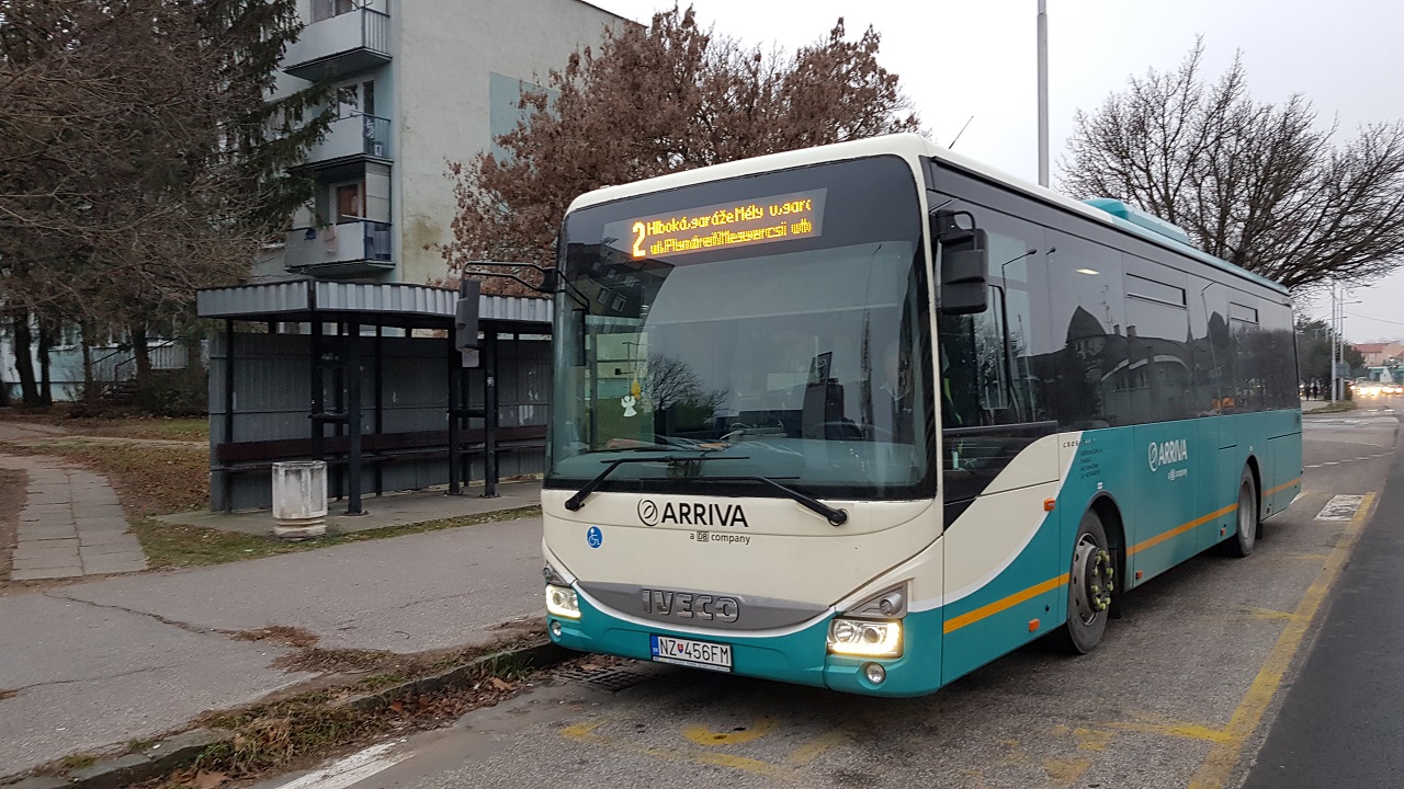 mestská doprava Komárno autobusy