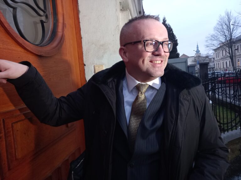 V kauze exšéfa SIS Vladimíra Pčolinského ukončil súd dokazovanie