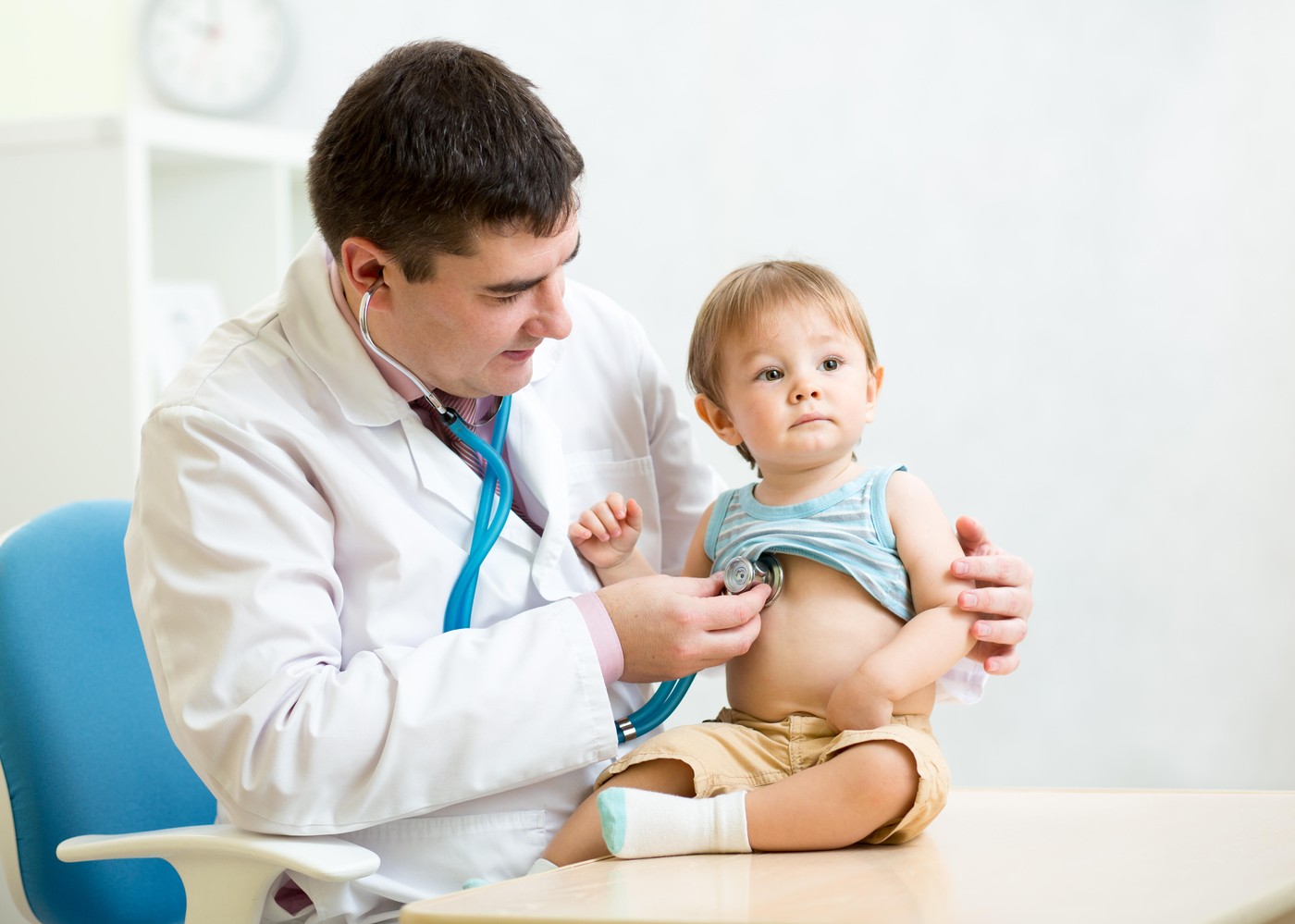 choré dieťa doktor