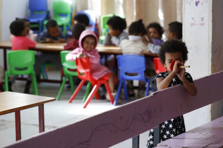 Takmer každý druhý prvák vo Viedni nehovorí po nemecky