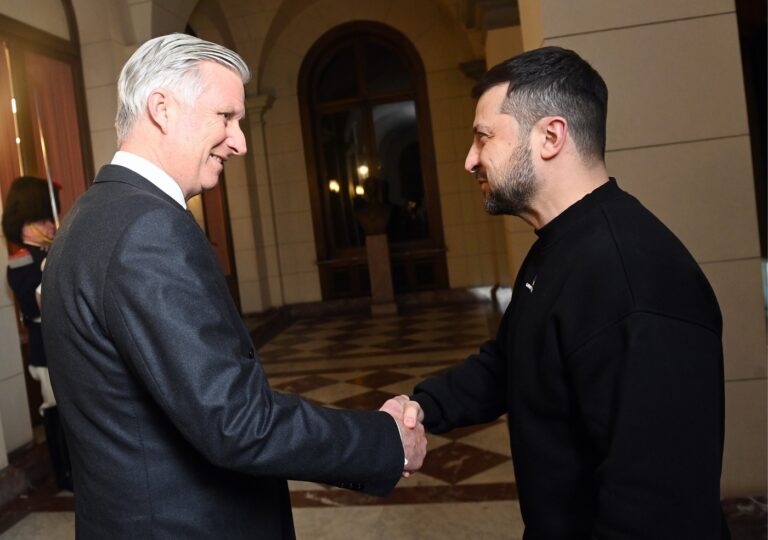 FT: Belgický kráľ by mohol zachovať sankcie EÚ proti Rusku v prípade ich skončenia