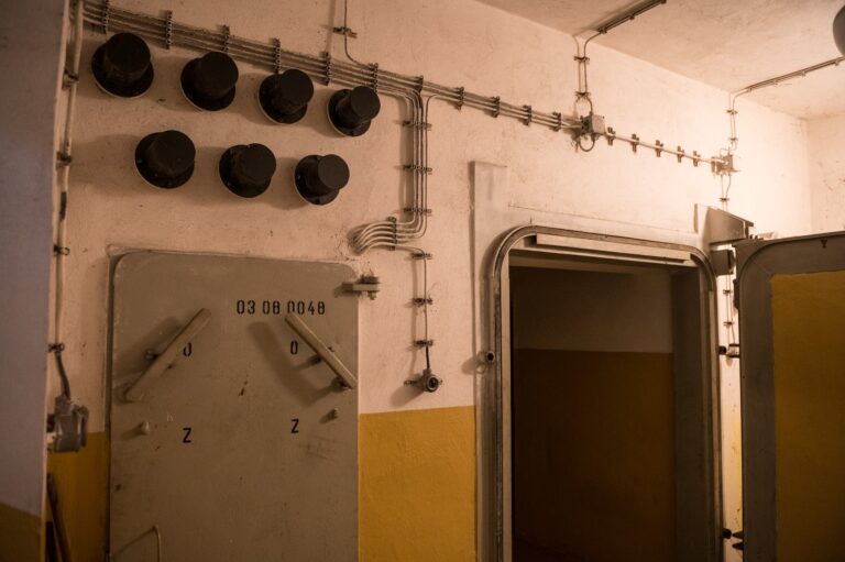 Podzemný kryt vo firme Kovosvit MAS Zdroj: Petr Skřivánek/ČTK 