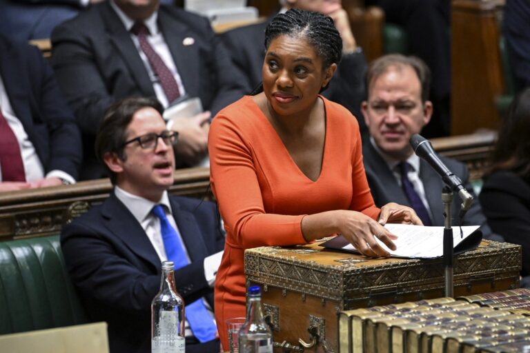 Kemi Badenochová. Foto: AFP / UK PARLIAMENT / AFP / Profimedia