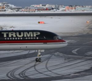 Z Grónska cez Panamu na Mars