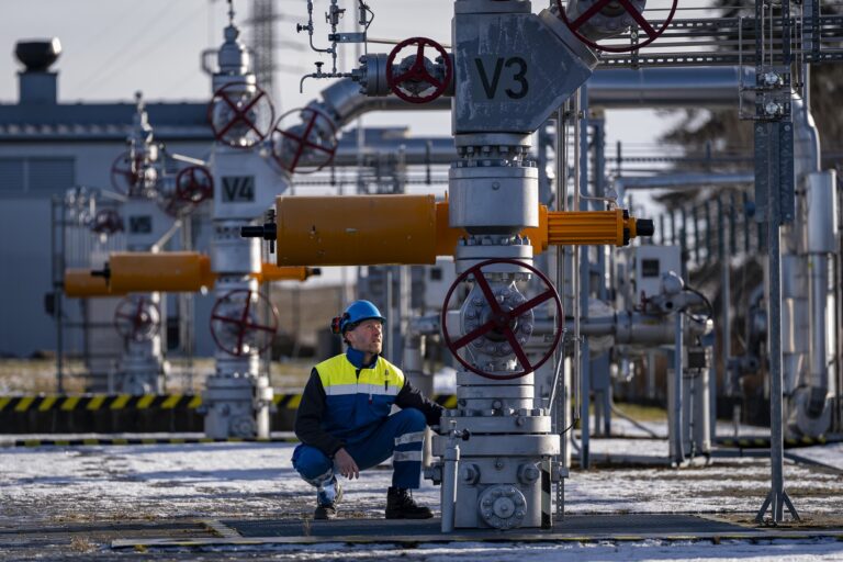 Slovensko splní cieľ EÚ: zásobníky plynu budú pred zimou opäť plné