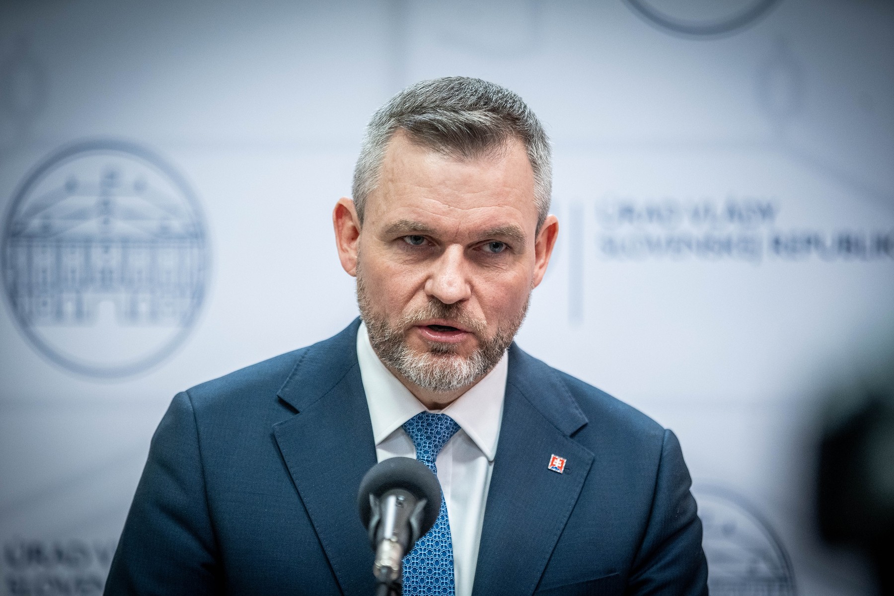 Migaľ podozrieva Pellegriniho, že chce pád vlády a úradnícky kabinet. Prezident reaguje