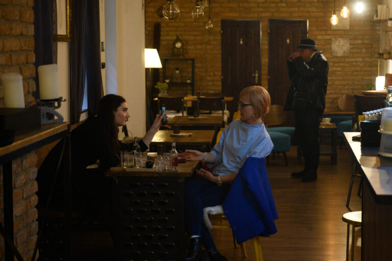 Times: Britské podniky by mohli zakázať návštevníkom rozhovory o právach transľudí