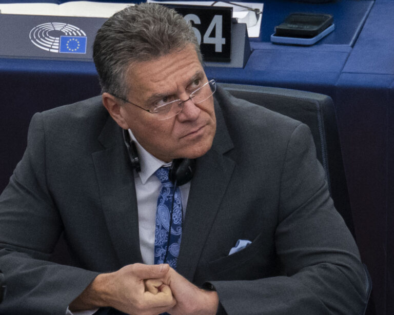 EÚ vysiela do USA vyjednávača Šefčoviča, má odvrátiť 30 percentné clá