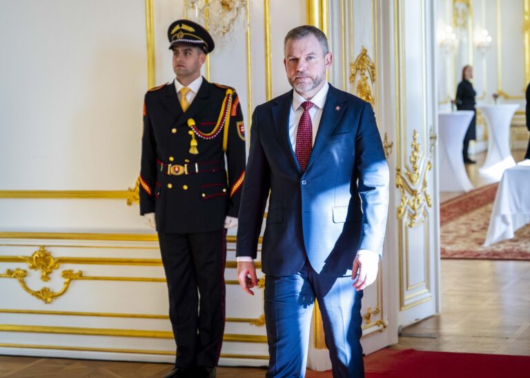 Komentátor Hrabko: Úradnícka vláda teraz nehrozí, neviem, kde tá téma vznikla