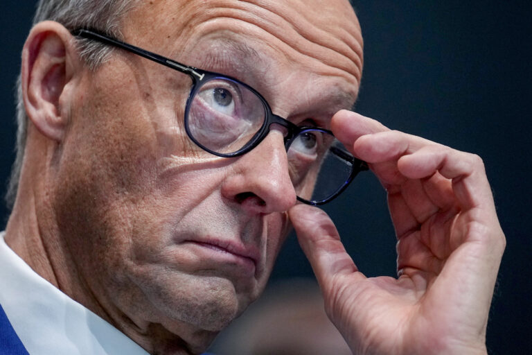 Merz: Vyšší rozpočet na obranu je nutný pre bezpečnosť Európy