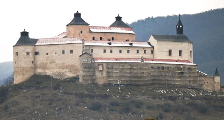 Práce na rekonštrukcii Krásnej Hôrky čaká audit, objednalo si ho vedenie SNM