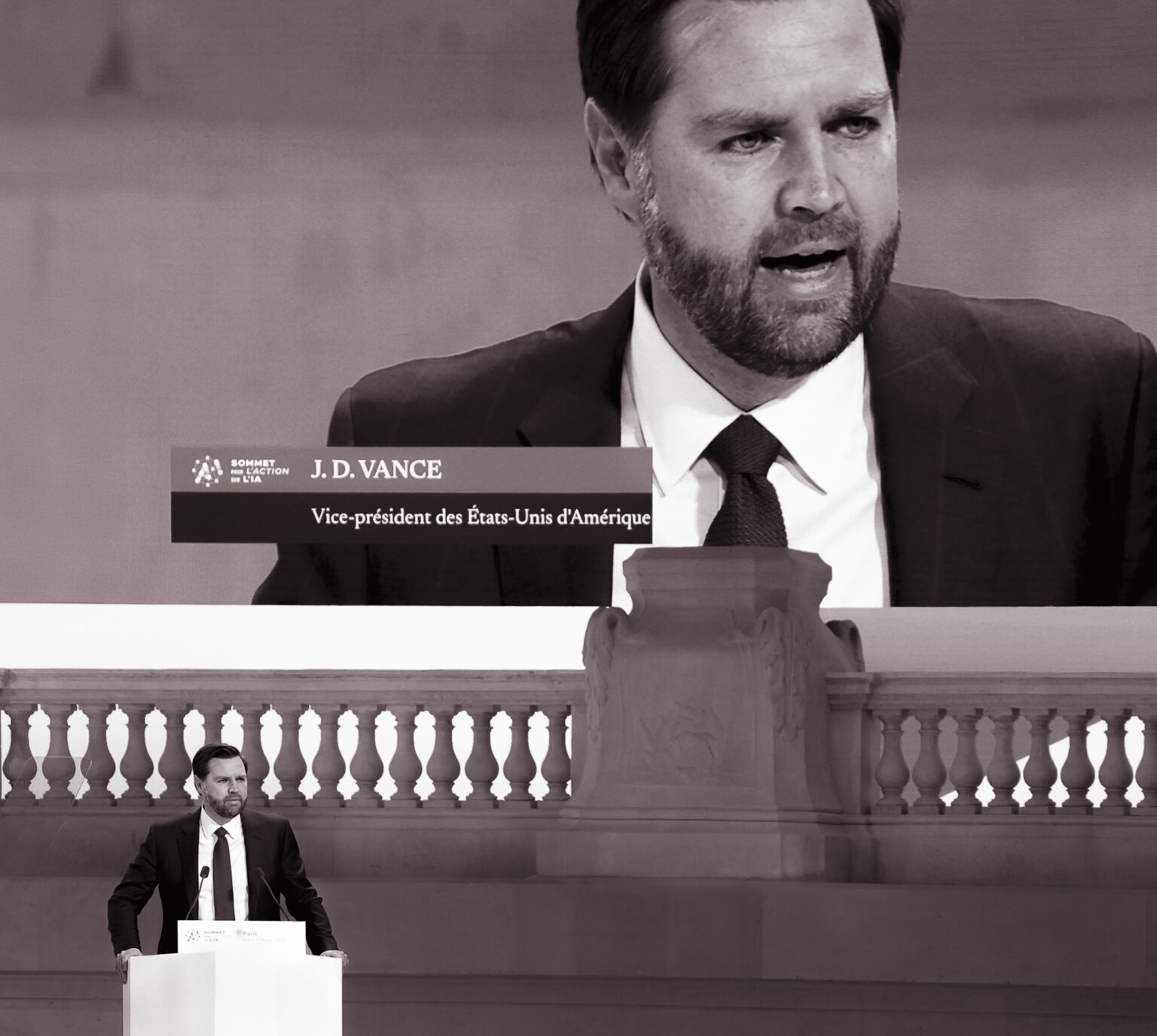 JD Vance hovorí k divákom počas samitu o umelej inteligencii v Paríži 11. februára 2025. Foto: TASR/AP 