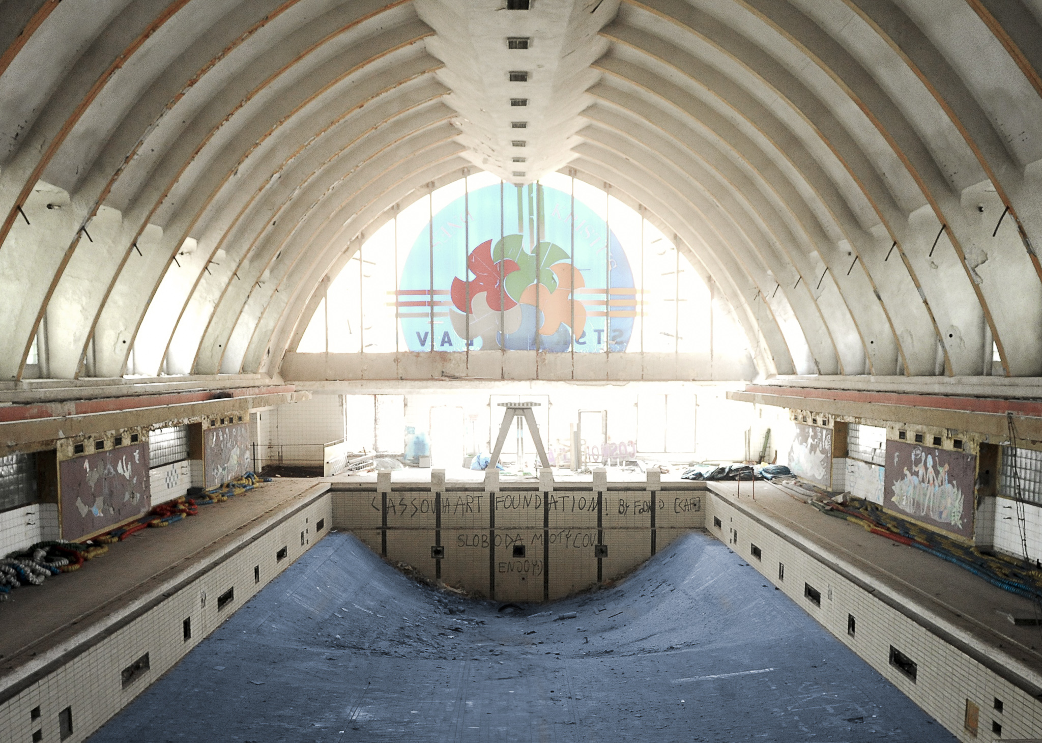 Alarmujúci stav krytých bazénov. Staré zatvárajú, nových je ako šafranu