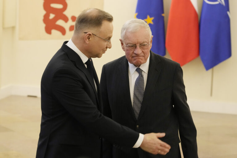 Duda: USA neplánujú znížiť počet vojakov vo východnej Európe