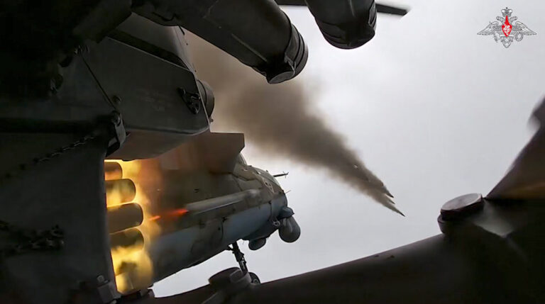 Rusko tvrdí, že za útok na školu v Sudži je zodpovedná Ukrajina