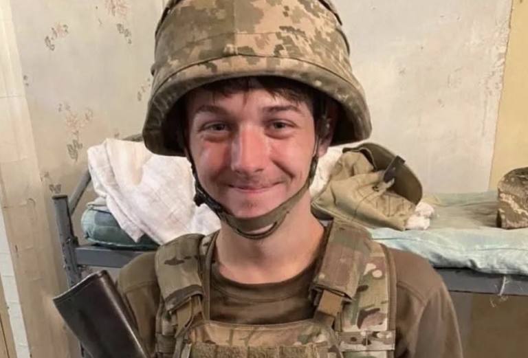 Na Ukrajine zomrel v boji vôbec najmladší britský dobrovoľník