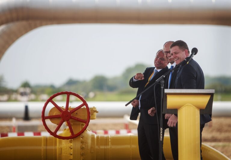 Európska komisia dáva Slovensku šesť garancií výmenou za podporu sankcií