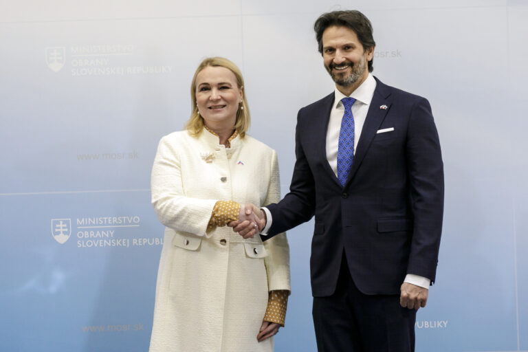 Český úrad pozastavil nákup munície zo Slovenska, postup považoval za nezákonný