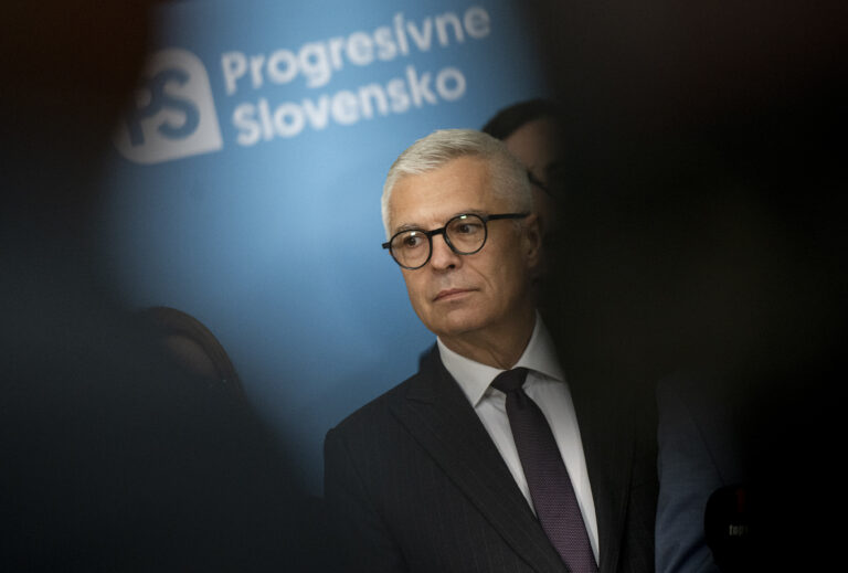 PS: Bezpečnosť je existenčná otázka, vláda musí podporovať Pellegriniho