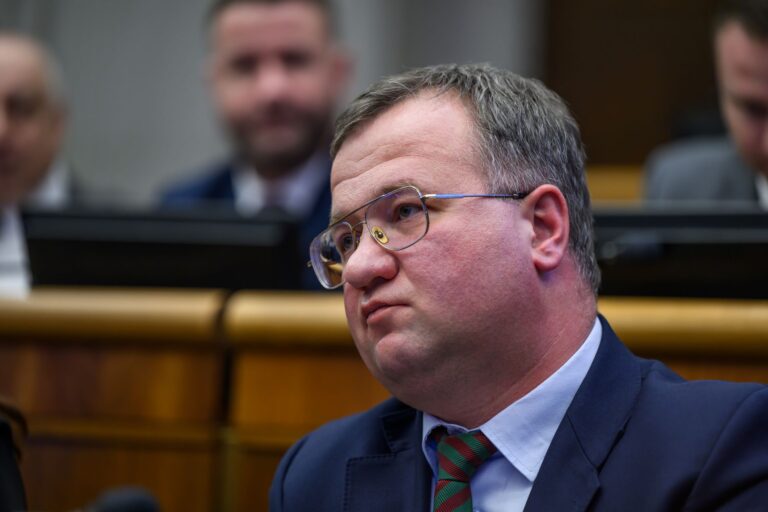 Po dare na kampaň ostali Šalitrošovi po správach o Pellegriniho sestre len obavy