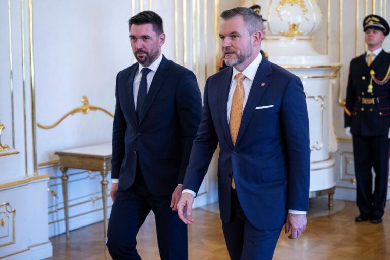 Richard Takáč a Peter Pellegrini. Foto: Jakub Kotian/TASR