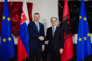 Peter Pellegrini a Bajram Begaj. Foto: TASR/Kancelária prezidenta SR.