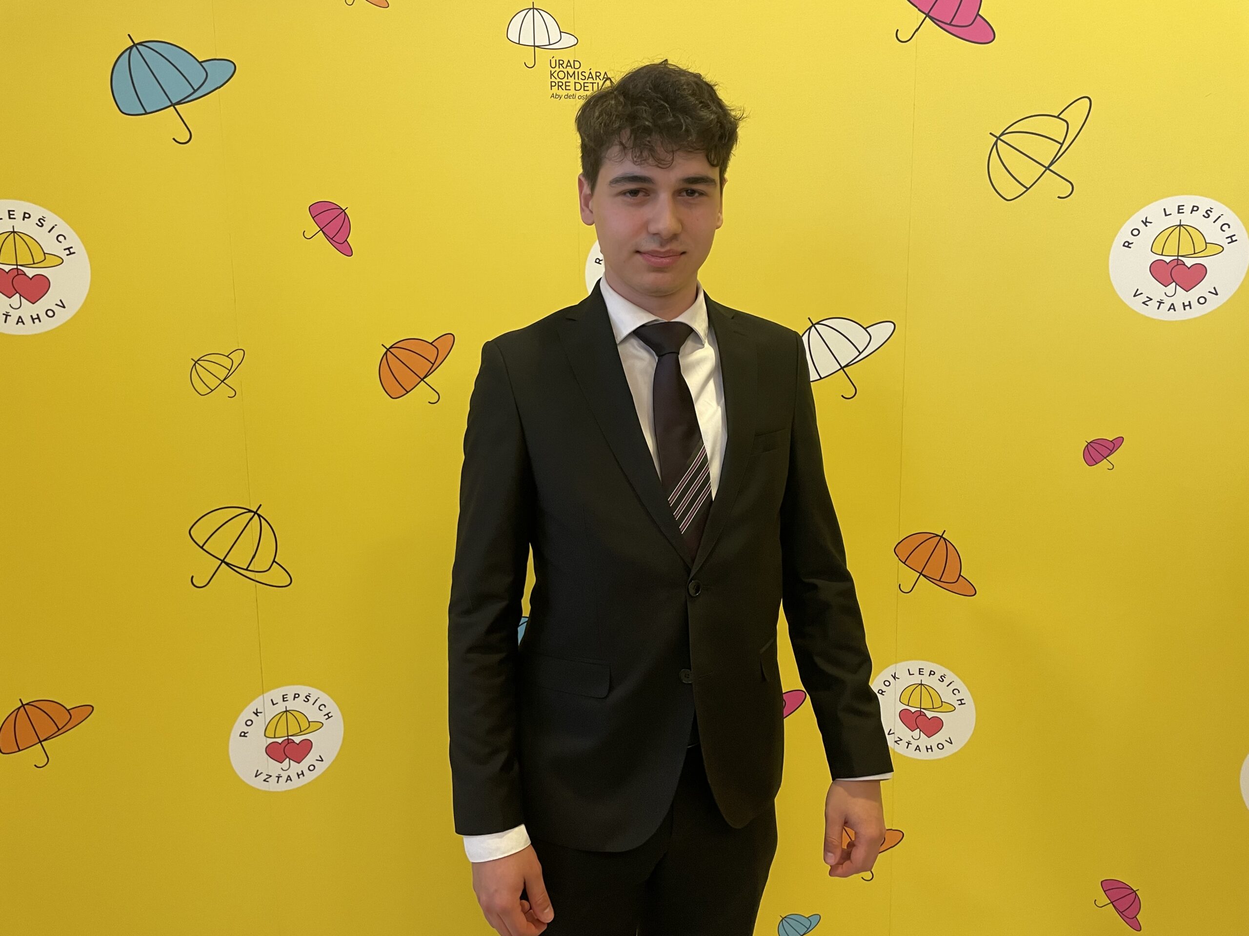 parlament detí a mládeže