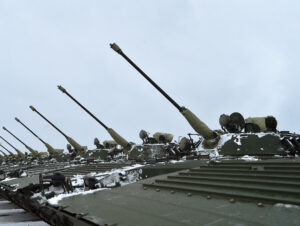 Osemsto miliárd eur na zbrane: dokáže obranný boom naštartovať európsku ekonomiku?