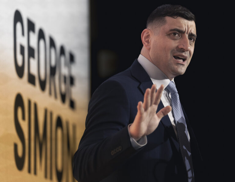 George Simion. Foto: TASR/AP