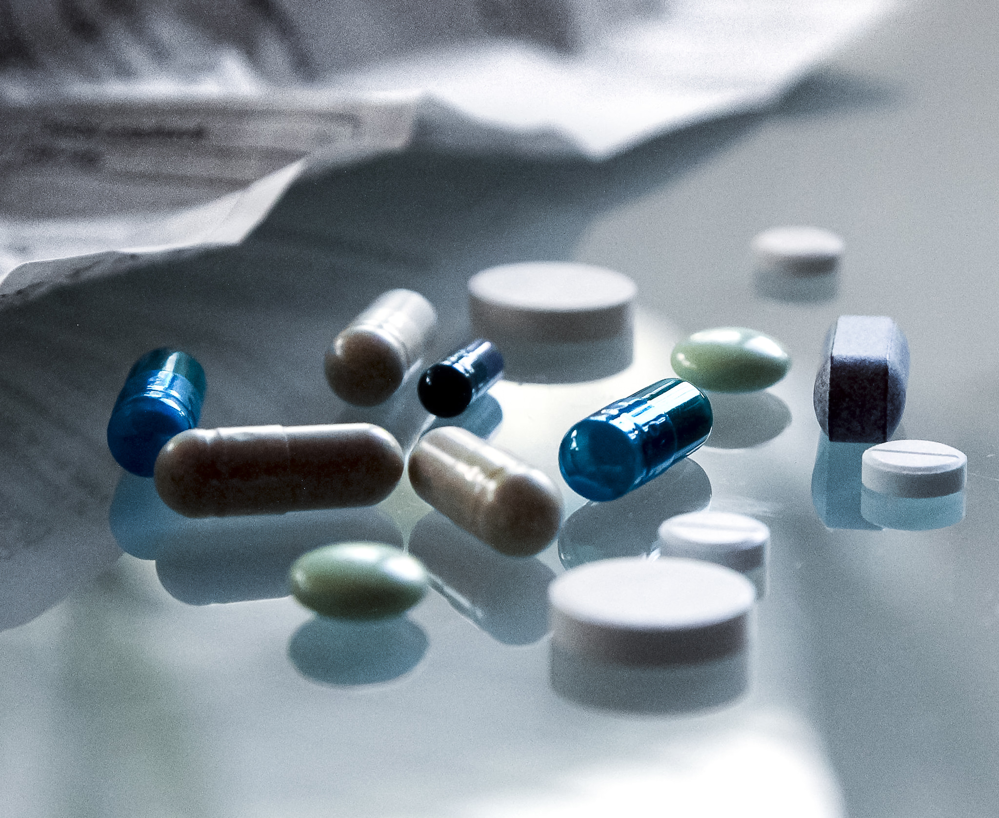 Biznis s liekmi na internete. Dopyt je po antidepresívach aj prípravkoch na chudnutie