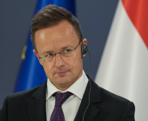 Szijjártó: Čína je kľúčová, Budapešť z nej ťaží maximum