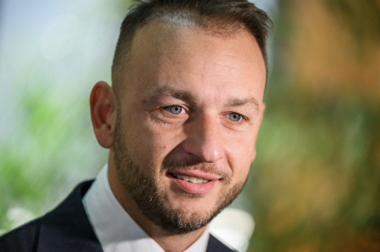 Hlas chce ochrániť drobných živnostníkov pred kritizovanou daňou