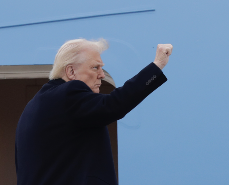 Trumpova administratíva plánuje prijať ako dar luxusné lietadlo z Kataru