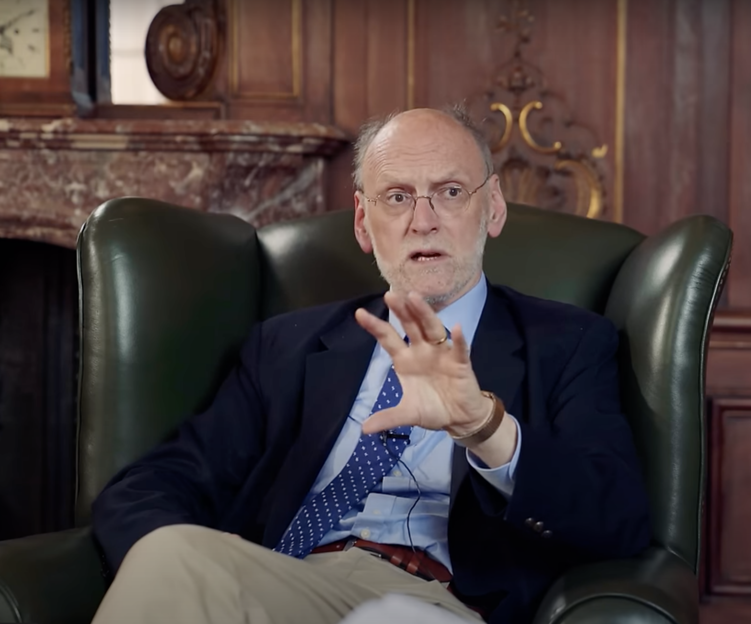 Historik Nigel Biggar. Reprofoto: Youtube
