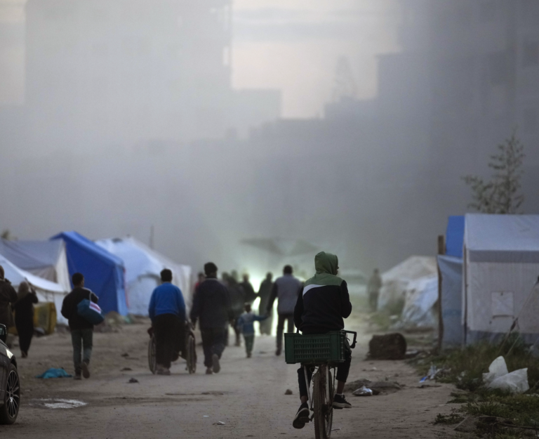 Izrael vyzval obyvateľov Rafahu na evakuáciu pred novou ofenzívou