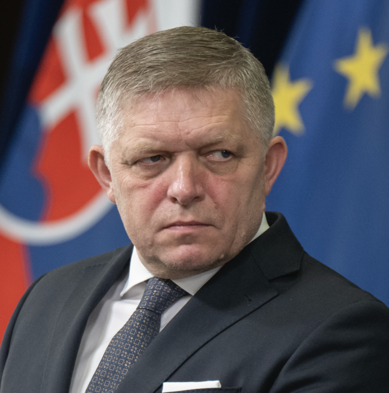 Fico: Transakčnú daň preskúmame. Čo sa dá, to opravíme