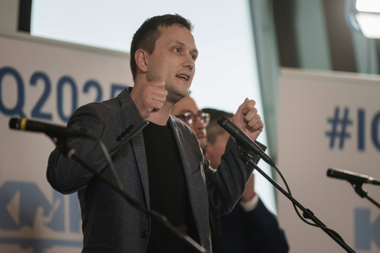 USA tlačia na Grónsko, nový premiér však chce posilniť väzby s Dánskom