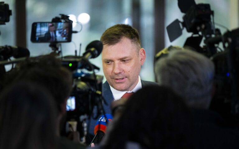 Taraba: Dokument o baterkárni v Šuranoch je neúplný a chabý