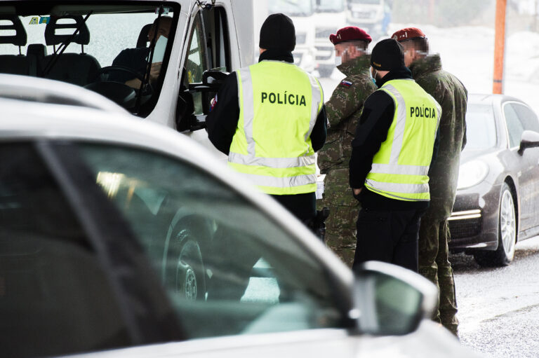 Priechod Bílá–Makov bude pre zvieratá a živočíšne produkty uzavretý