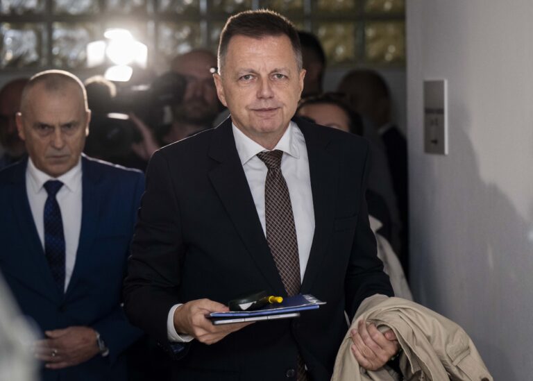 Súd odmietol zastaviť stíhanie Kažimíra, pojednávanie pokračuje v máji