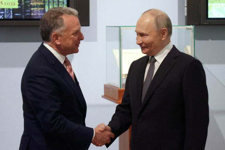  Vladimir Putin a Steve Witkoff. Foto: REUTERS/THIS IMAGE WAS PROVIDED BY A THIRD PARTY
