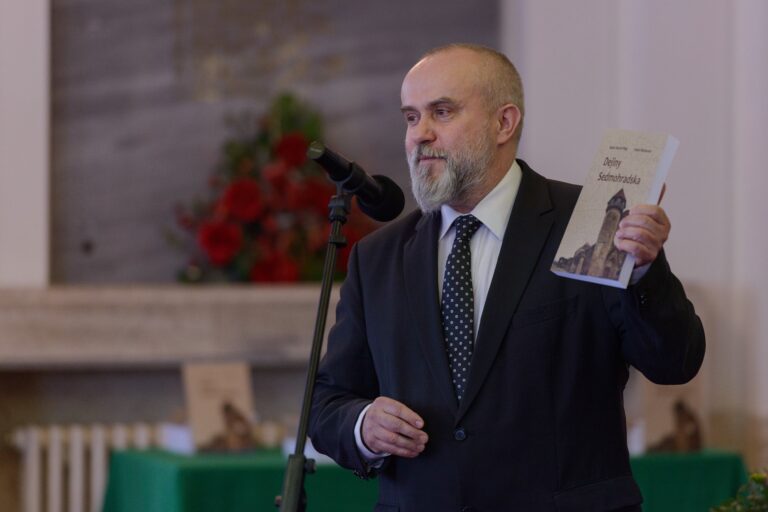 Homza a Mutafov sa stali členmi Správnej rady Ústavu pamäti národa