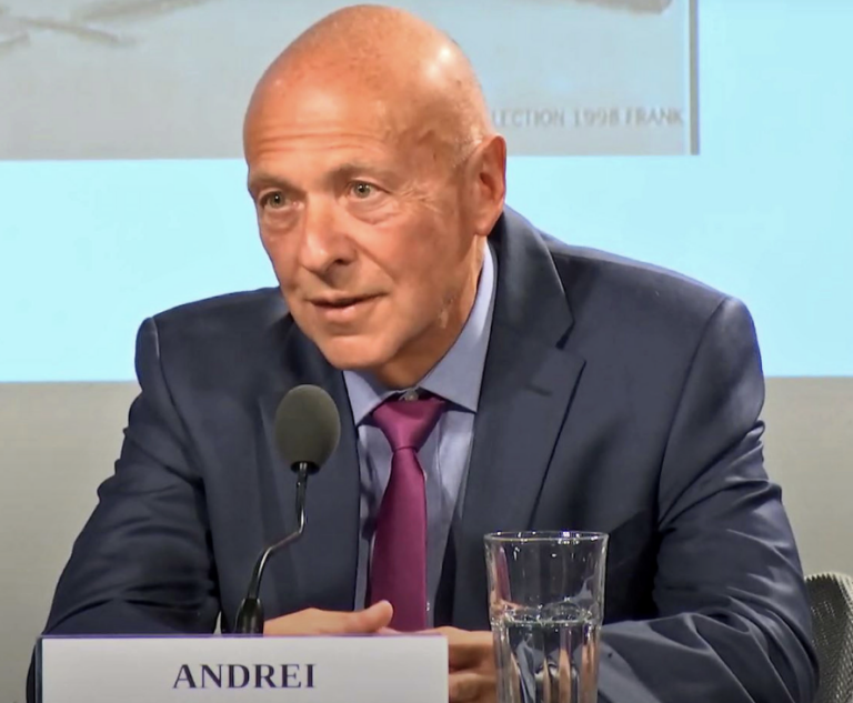 Rusko pridalo na zoznam zahraničných agentov exministra zahraničia