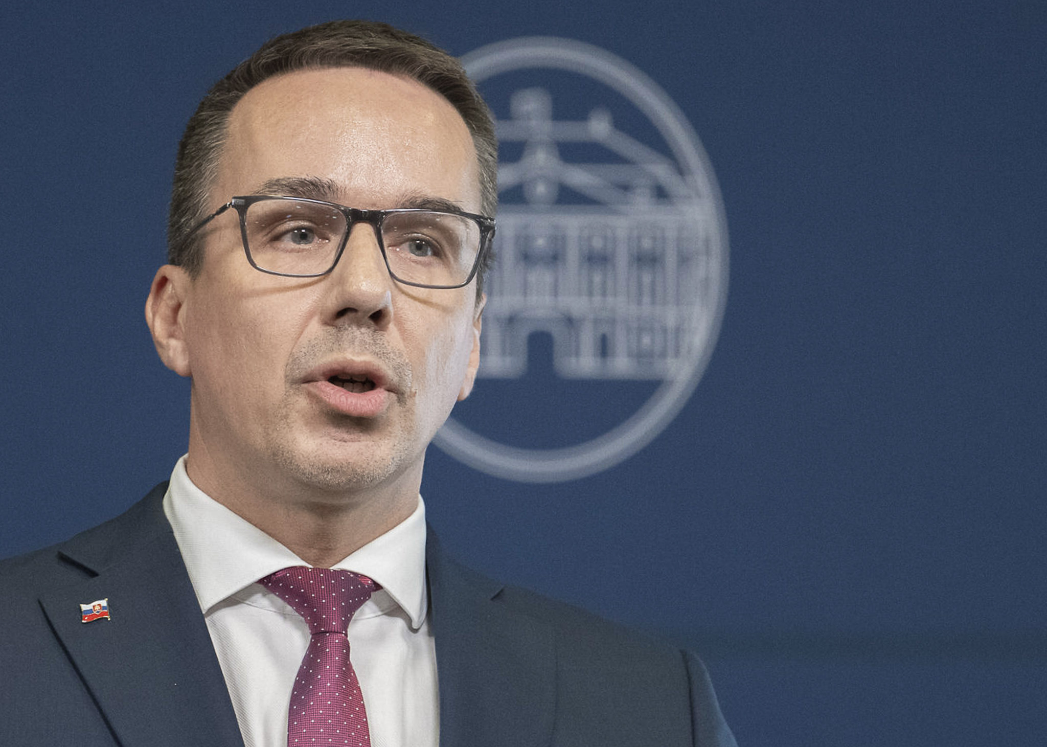 Časť druhého piliera má ostať na Slovensku. Prioritou je pomôcť nájomnému bývaniu