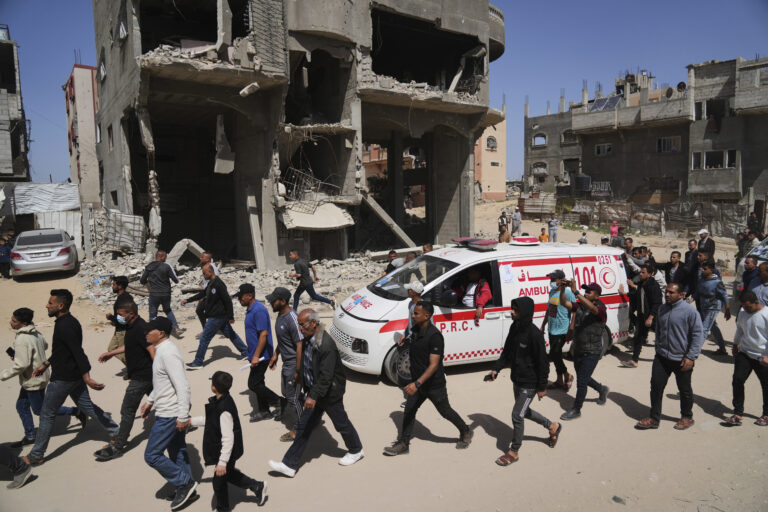 Streľba pri centrách pomoci v Gaze: Izraelské útoky si vyžiadali 12 obetí